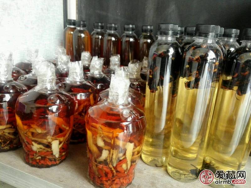 野生的活蝎怎么泡酒?