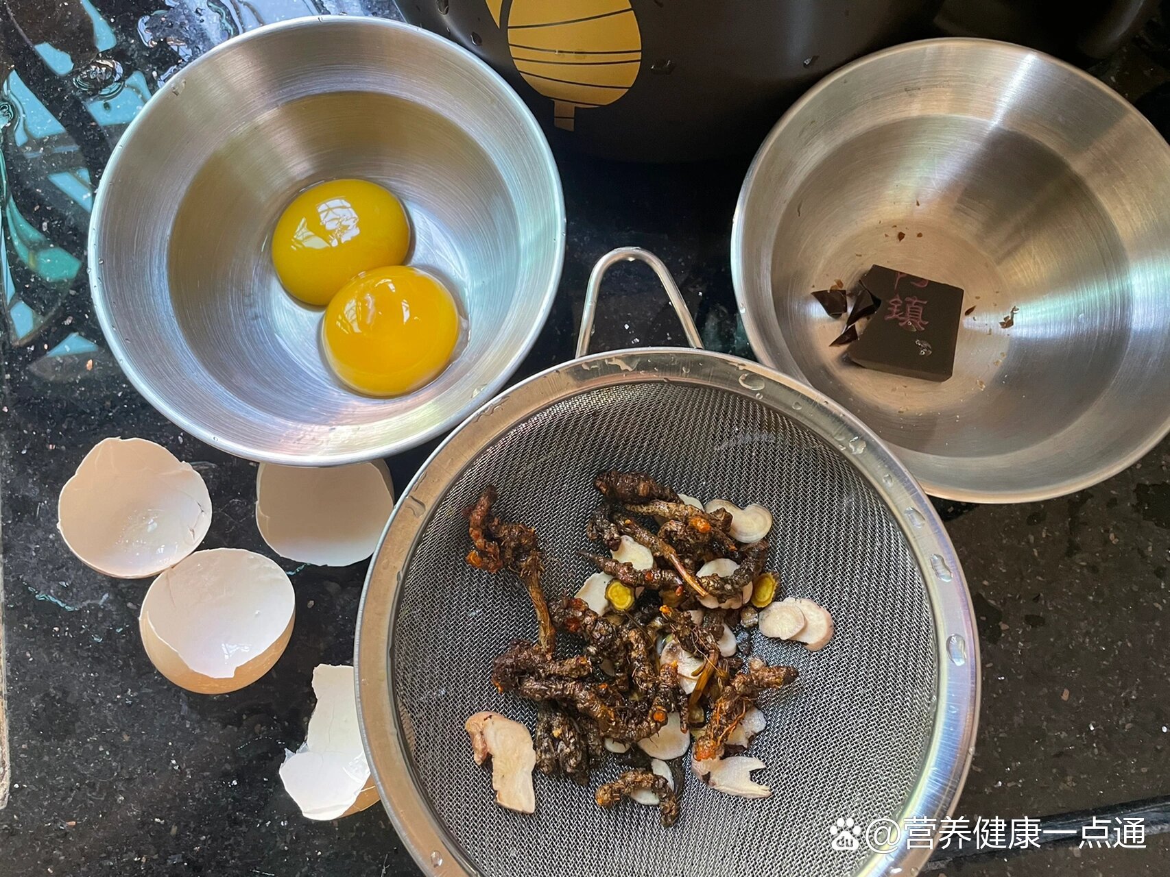 黄莲阿胶汤