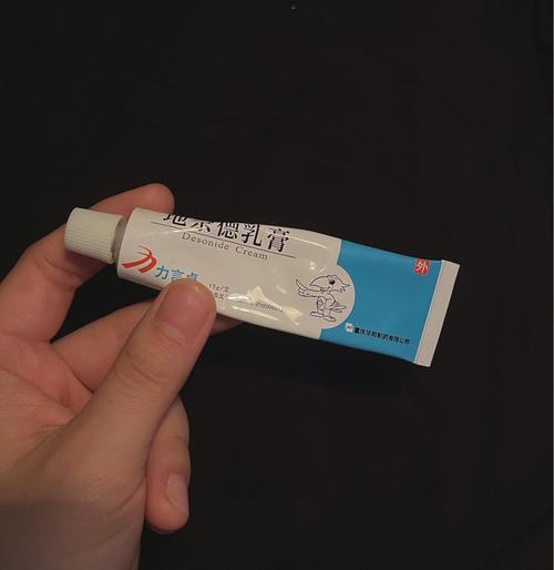 涂了阿达帕林凝胶的地方长粉刺了,正常吗