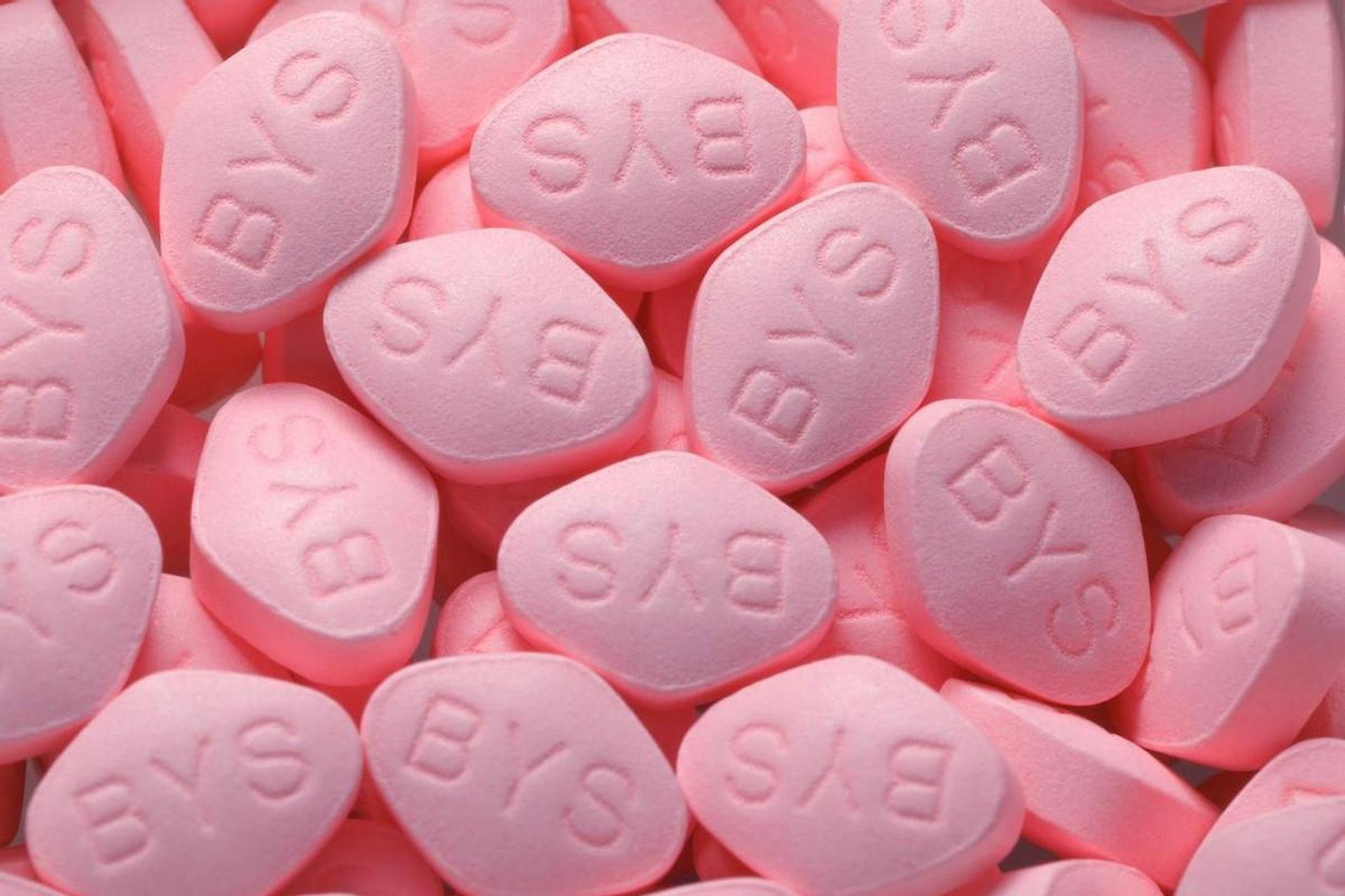 今天吃了半粒金戈,以为自己能持久