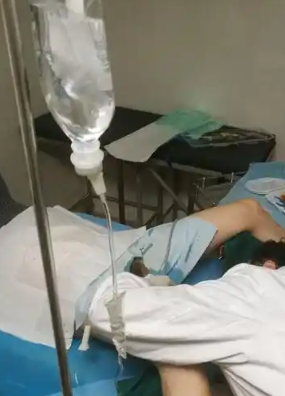 膀胱镜怎么检查