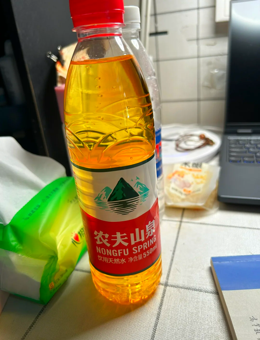 800米跑步前喝红牛有用吗