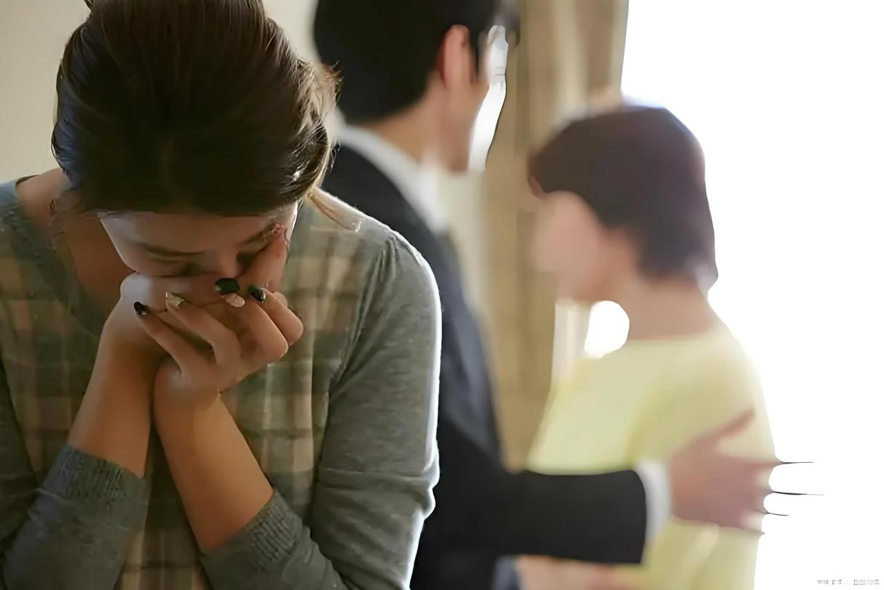 最近表姐老是给我口叫,让我和她做着各种性