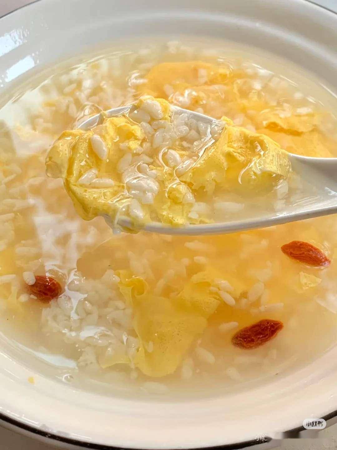 甜酒酿煮鸡蛋的功效