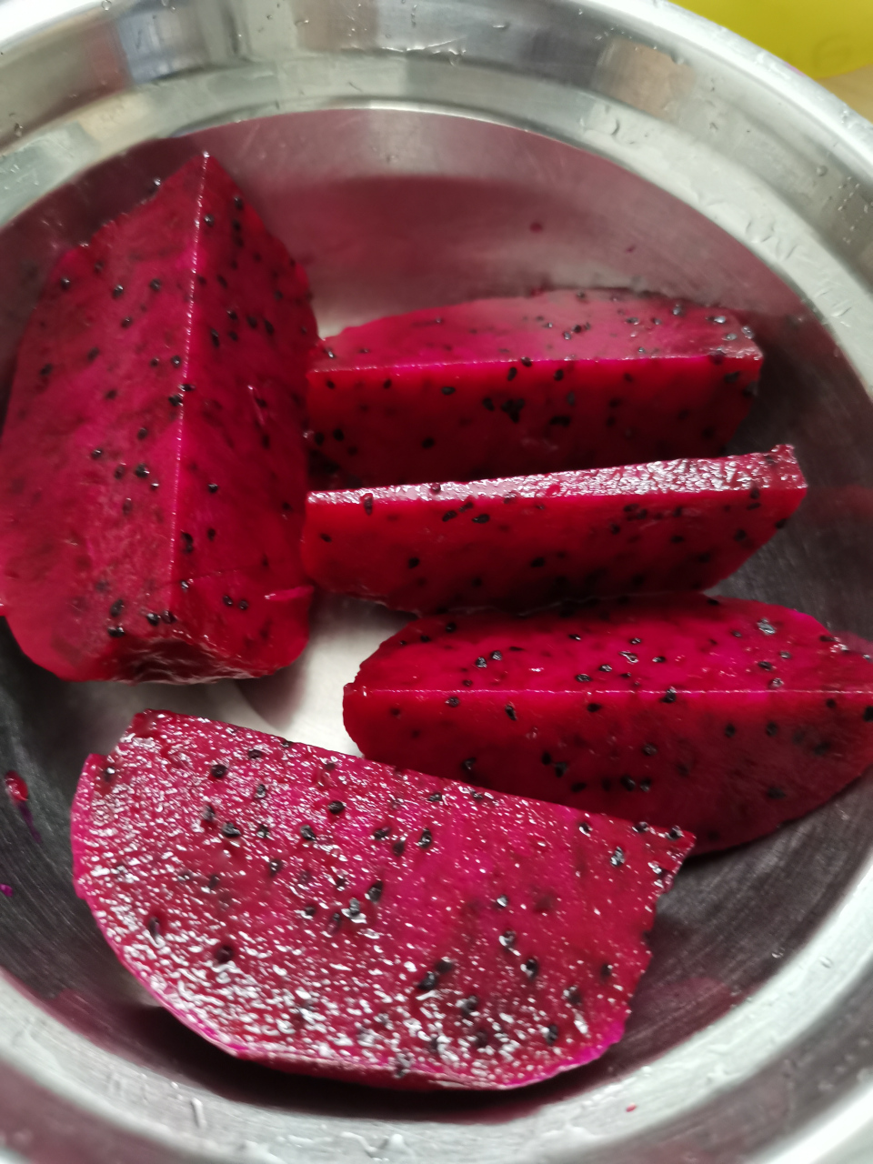 大便是红色的是怎么了