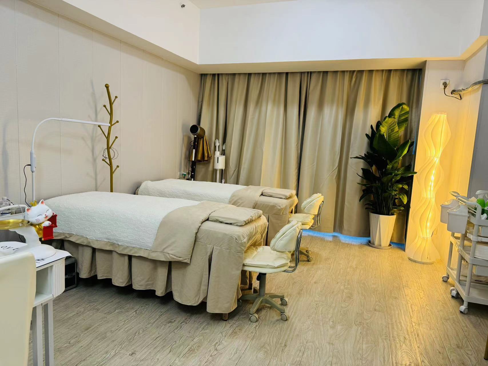 美容院里怎么做美容的