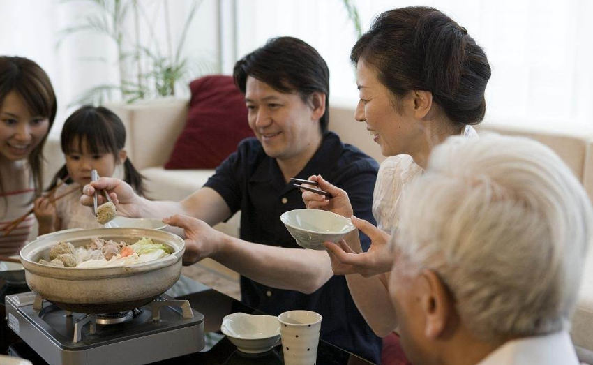 乙肝共用餐具会传染吗