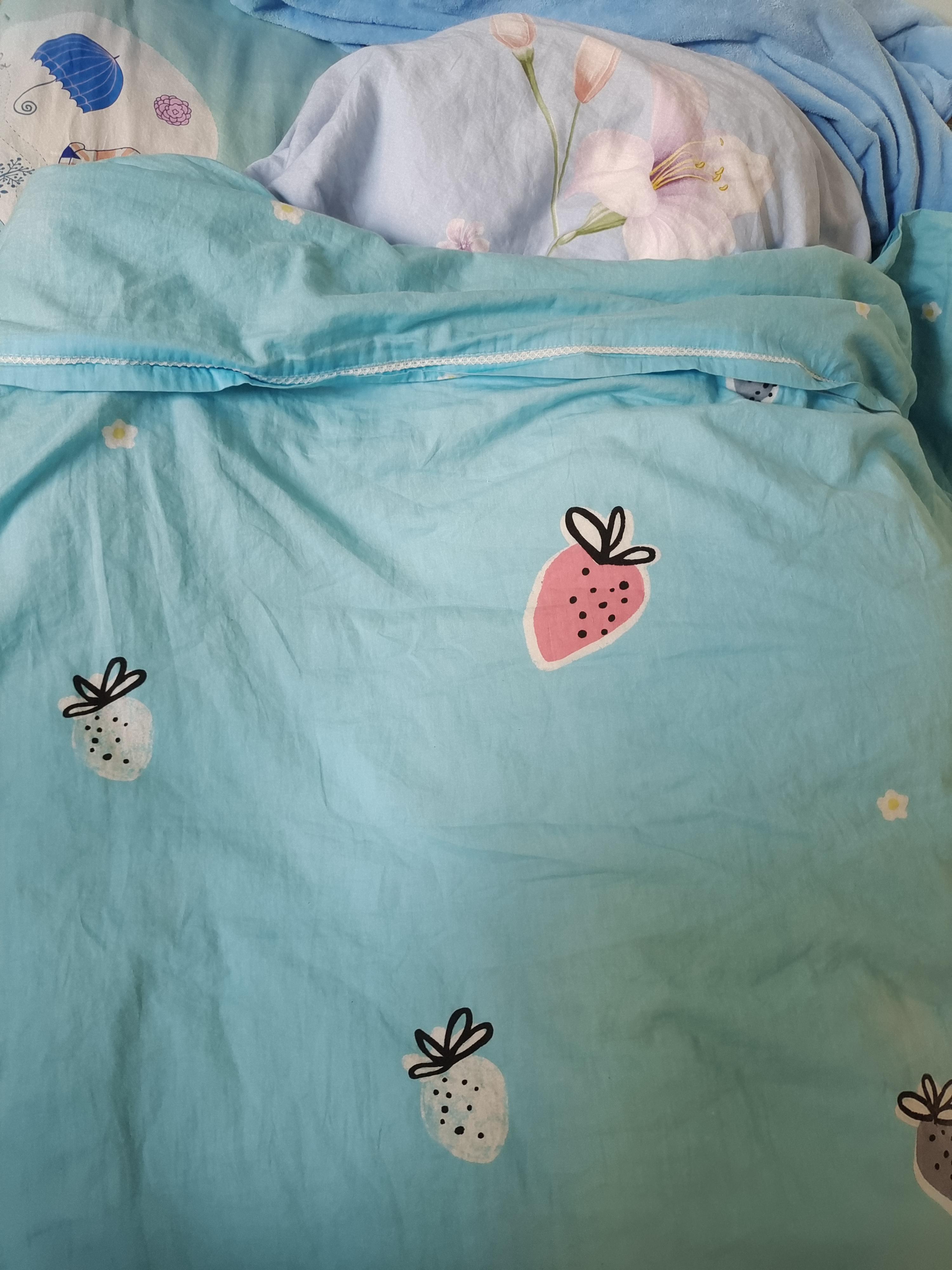 小孩发烧喊冷能盖被子吗