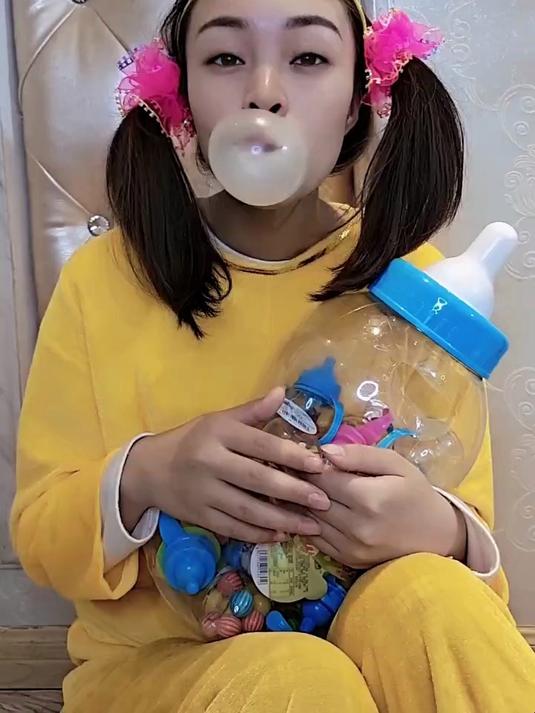 泡泡糖吞下去怎么办?