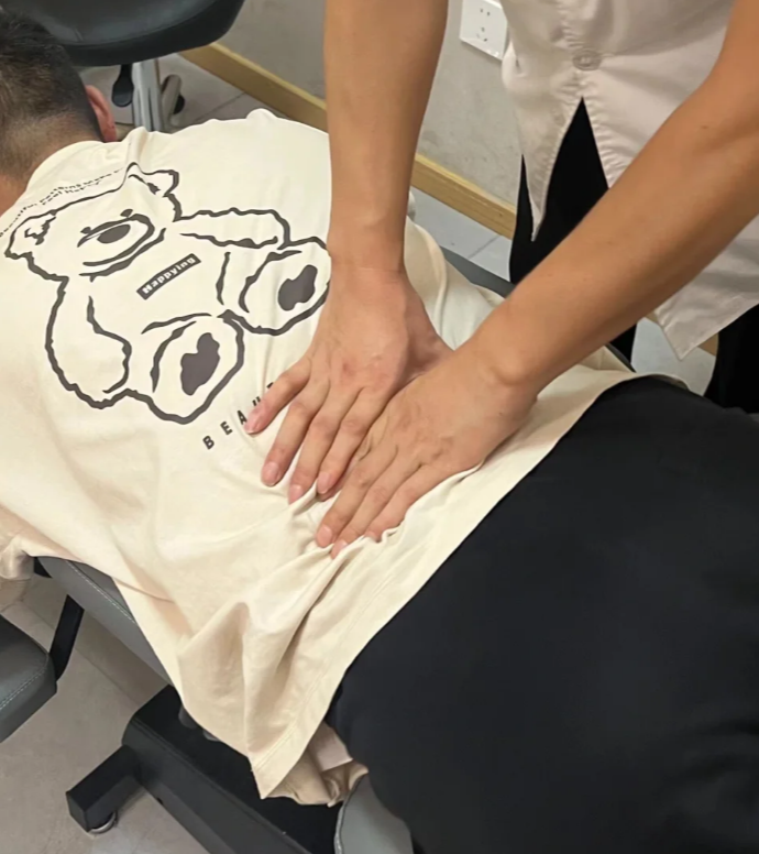 骶椎隐裂怎么治