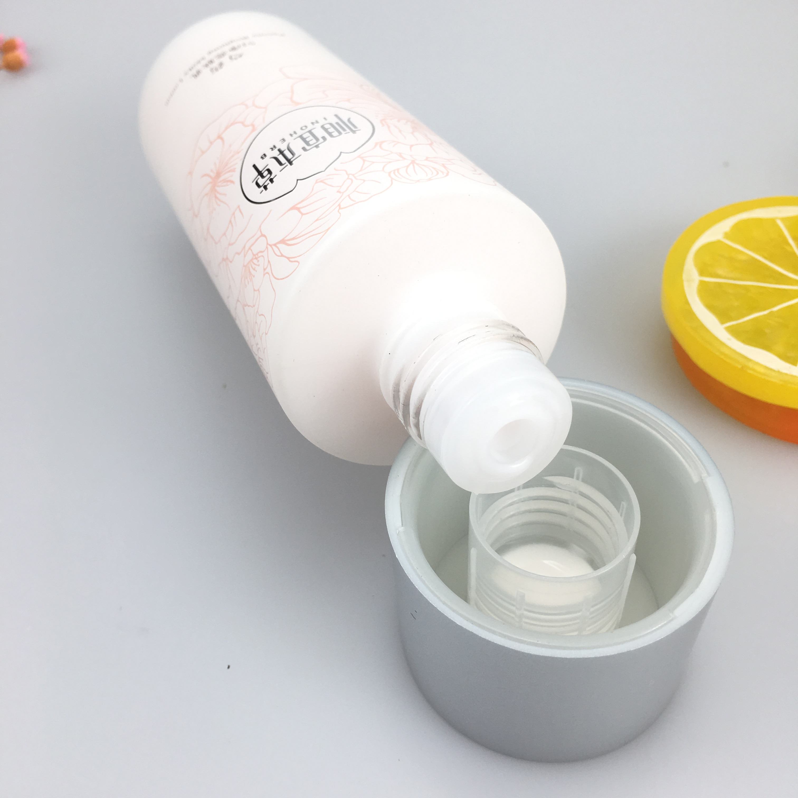 相宜本草芍药皙白系列适合多大年龄用？