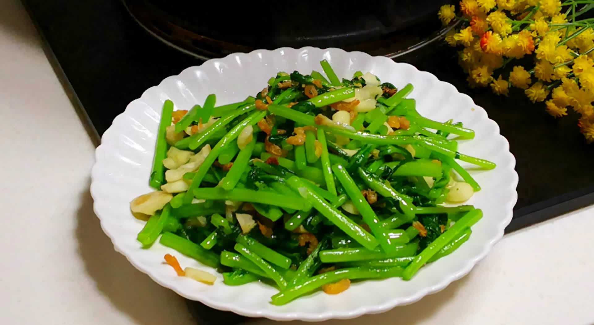 孕妇可以吃茼蒿菜吗?