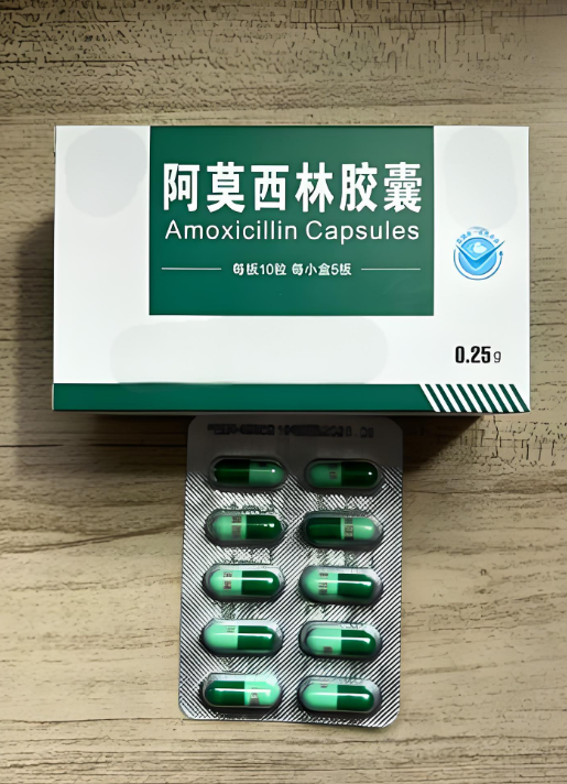 中耳炎吃什么药??